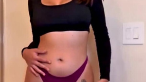 Sophie Rain Shaking her Fat Ass with Panties Off